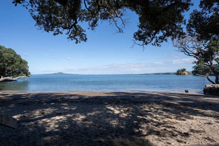 2/19 Toroa Street Torbay_26