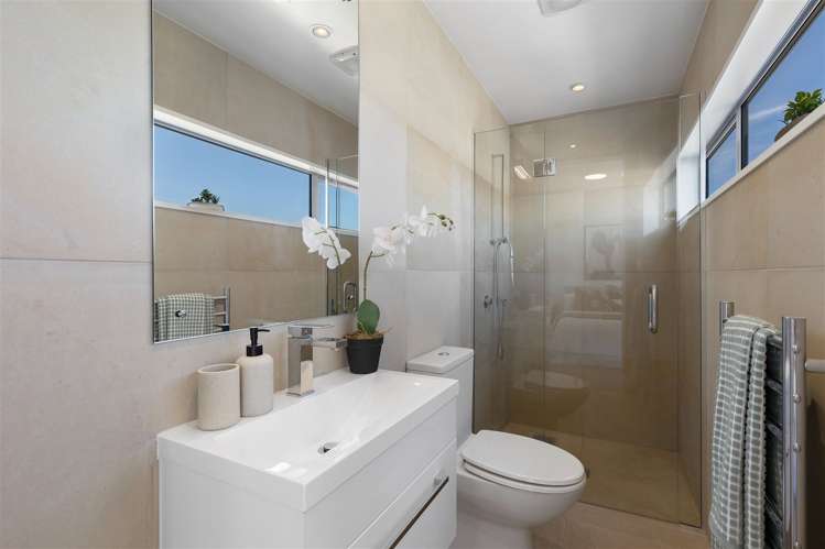 9/22 Esplanade Sumner_16