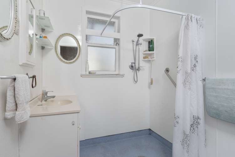 51 Thames Road Paeroa_20