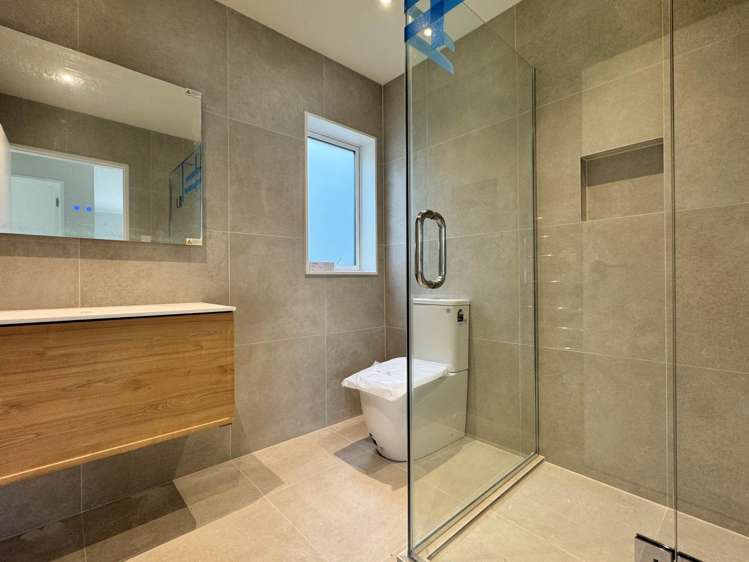 5 Skulander Crescent Millwater_10