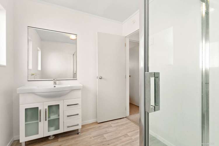 57e Kamara Road Glen Eden_12