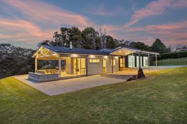 33 O'Neills Road_2