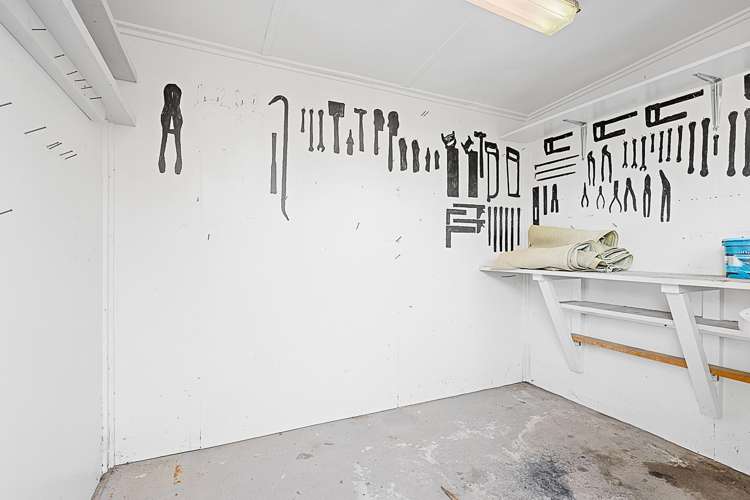 19 Oudenarde Street Renwick_29