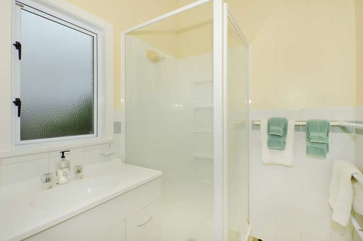 24 Anzac Road Morningside_8