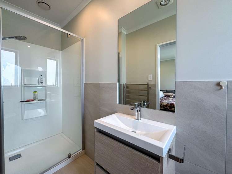 8 Tarakoi Road 1626_11