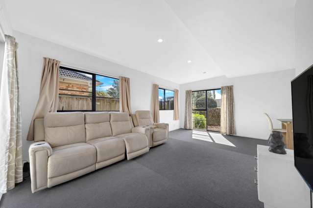 1/42 Holly Street Avondale_2