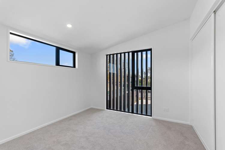 2/10 Seddon Street Sydenham_7
