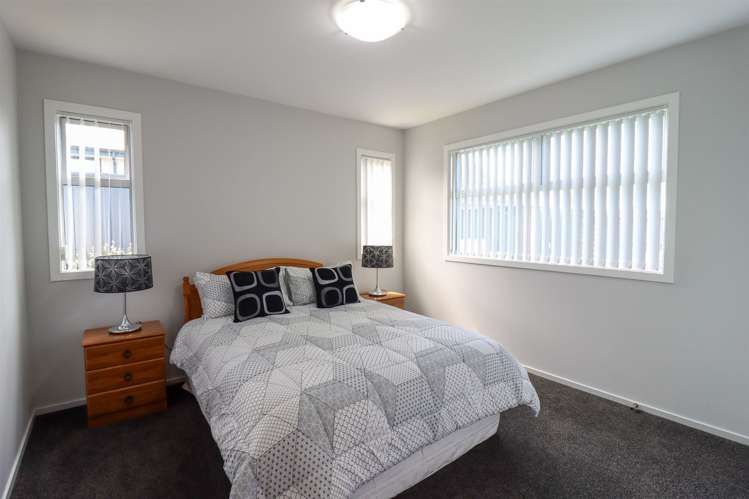 28 Meadowstone Street Gleniti_12