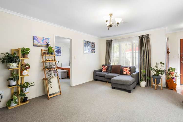 110 Mcleod Road Te Atatu South_4