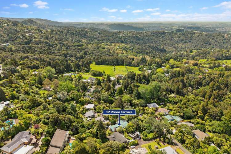 12 Raroa Terrace Waiatarua_28