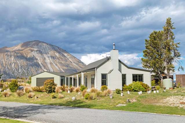 Lake Ohau Oasis