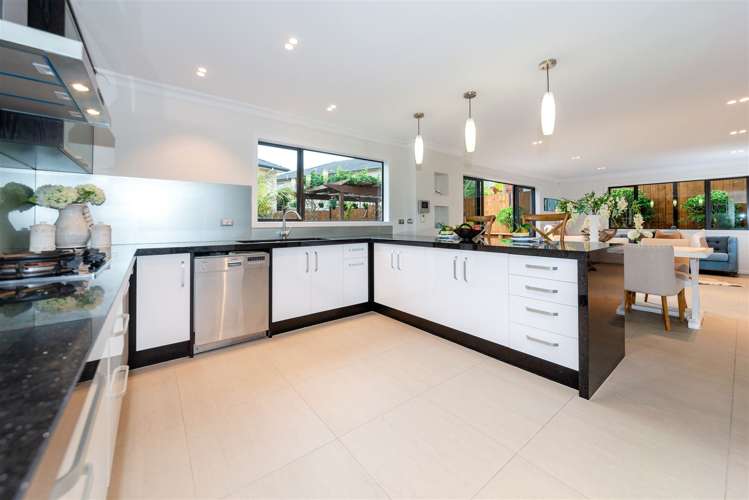 10 Melmore Place Pinehill_10