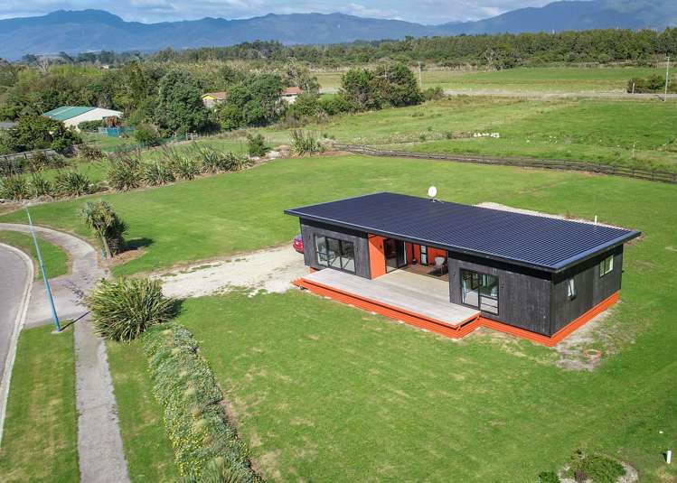 5 Elley Drive Carters Beach_15