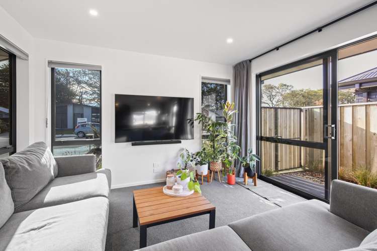 10 Crossley Avenue Woodend_5