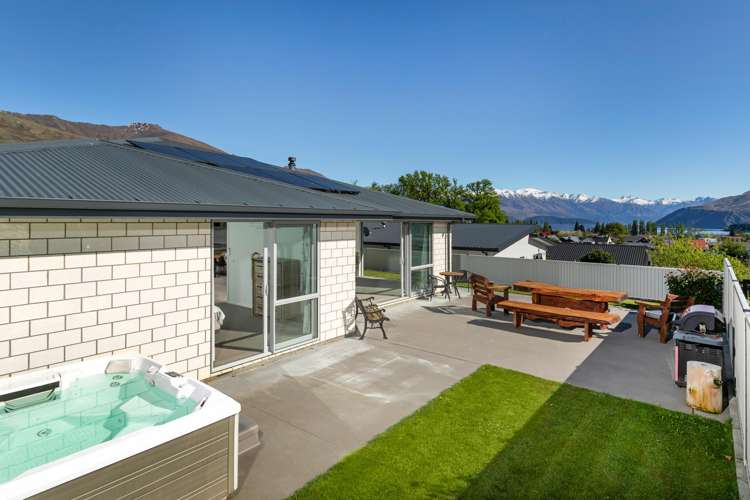 110 West Meadows Drive Wanaka_19