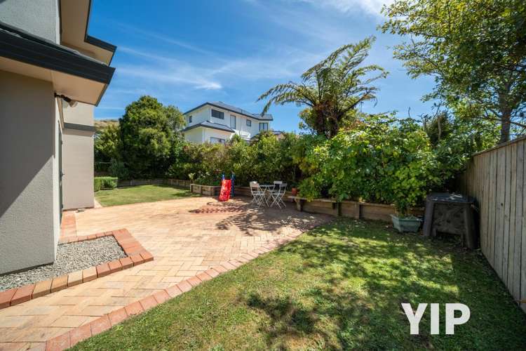 6 Derry Hill Churton Park_21