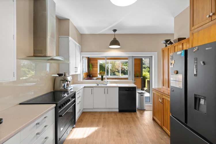 307 Larcombs Road Weedons_12