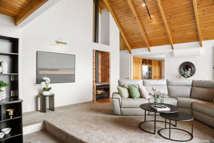 57 Portsmouth Road Bombay_21