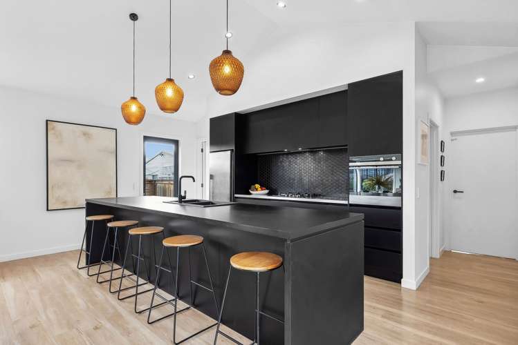 17 Cooper Crescent Luggate_3