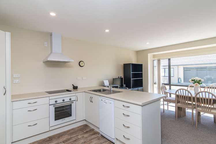 54/3 Georgia Grove Paraparaumu_7