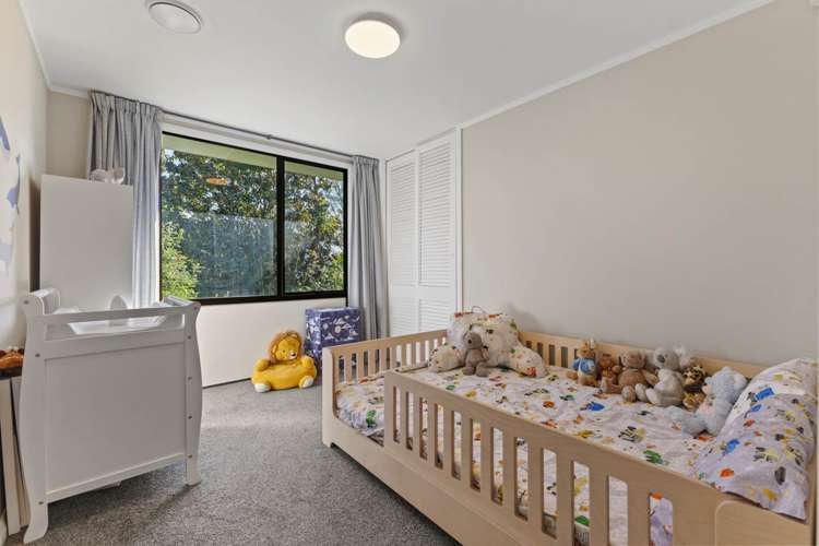 28 Sunningdale Street Wattle Downs_9