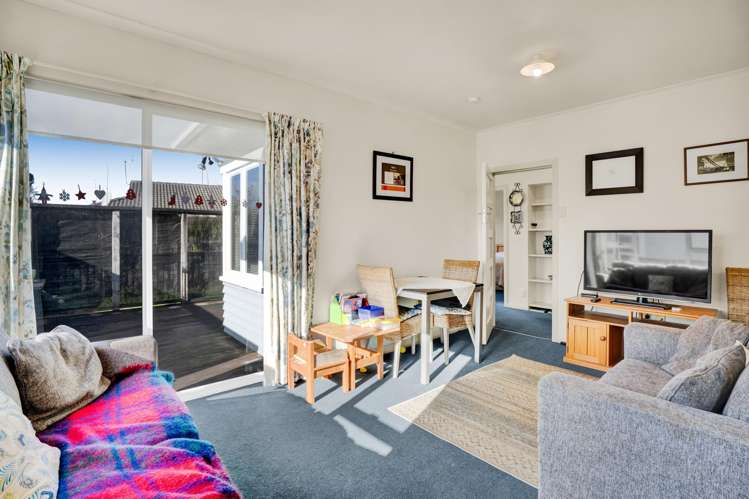 2/32 Kahikatea Street Inglewood_4