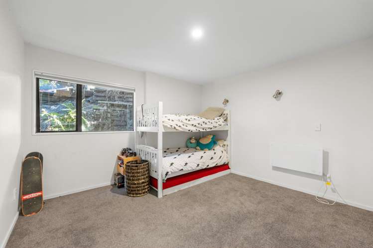 B/8 Wye Place Fernhill_10