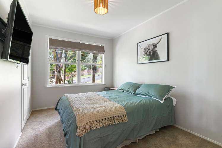 12 Puketitiro Street Glen Eden_21