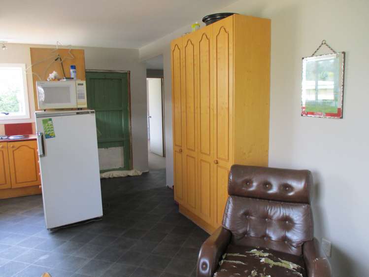 29 Ryley Street Owaka_4