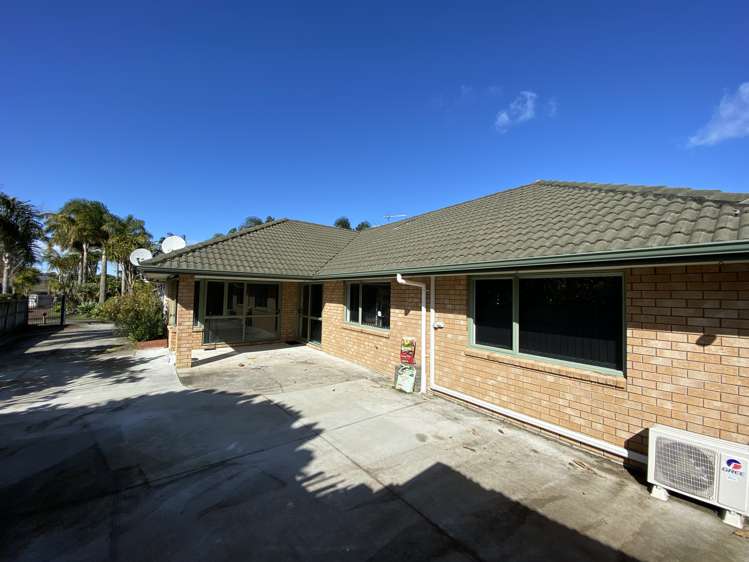 78 Lothian Brae Wattle Downs_6