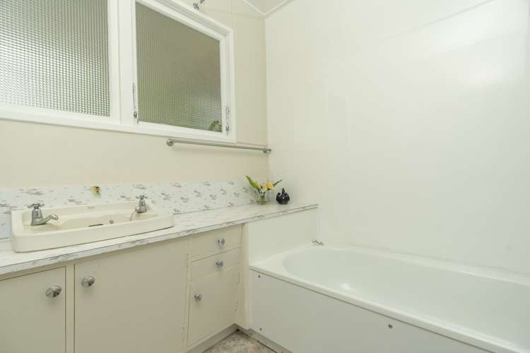 21 Paratai Crescent Woodhill_18