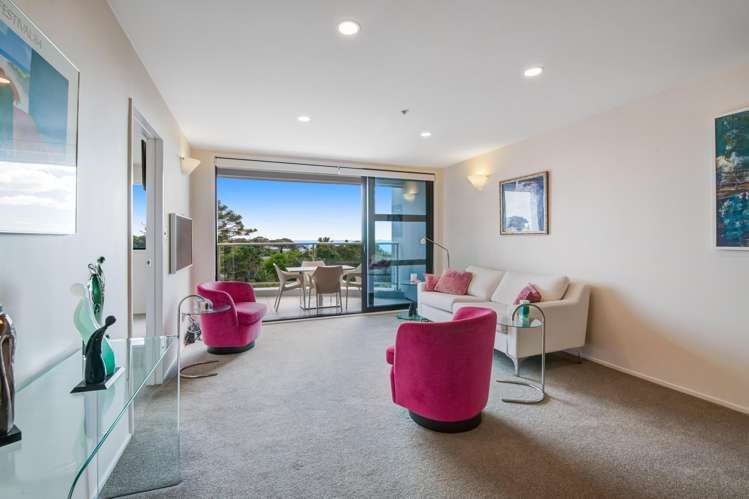 5B/175 Hurstmere Road Takapuna_15