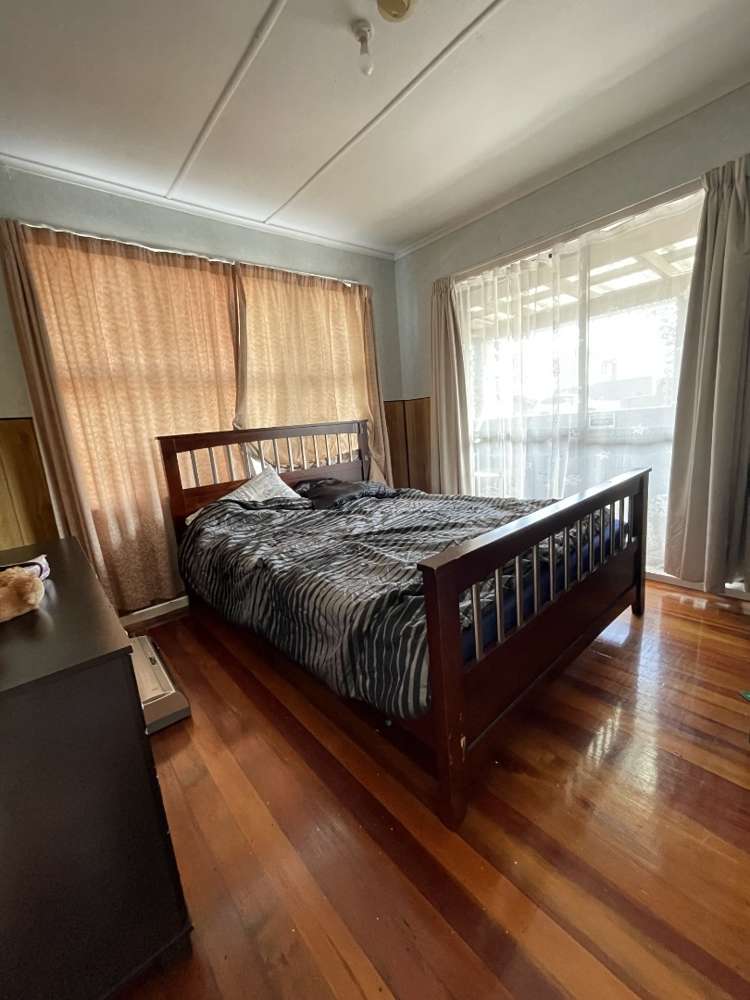 56 Willerton Avenue New Lynn_12