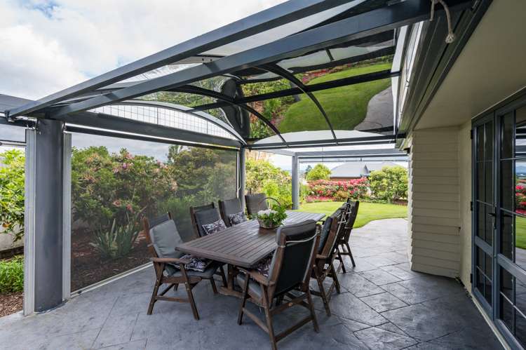 23 Olympus Way Richmond_14