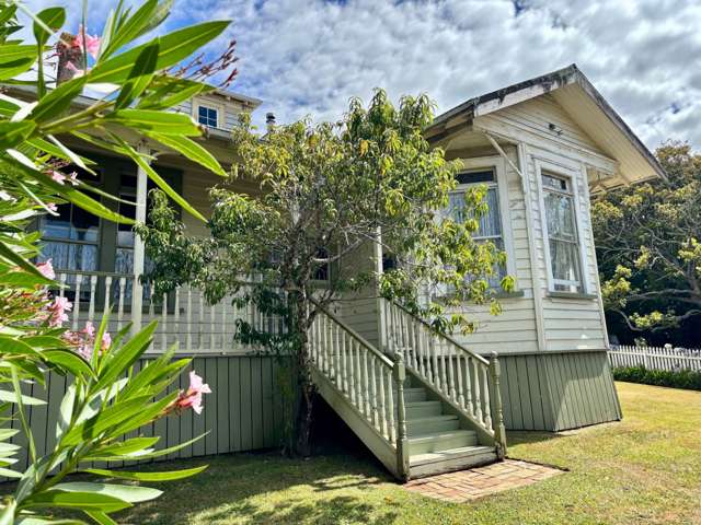 32 Kitchener Road Waiuku_1