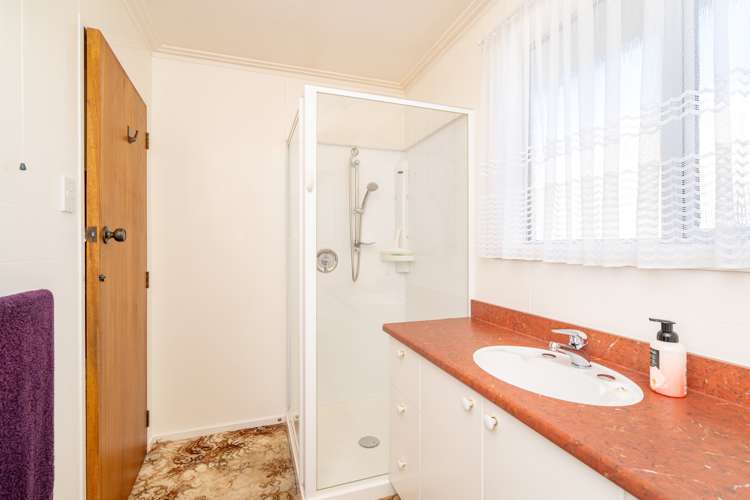 2 Rowan Place Mosgiel_11