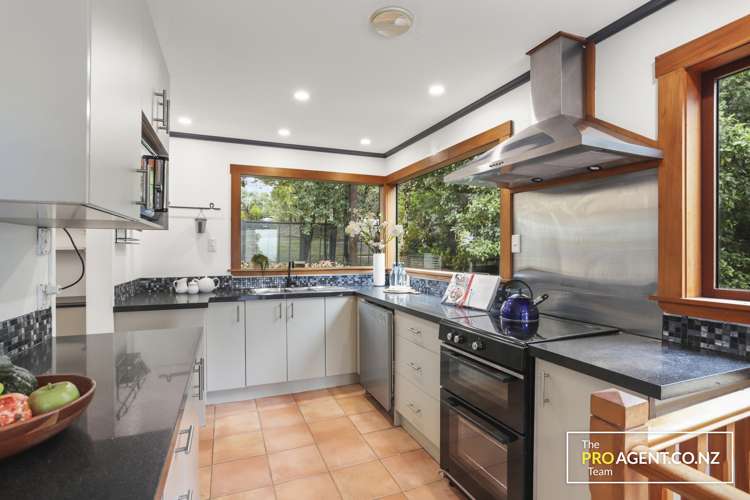 26 Kauri Point Road Laingholm_6