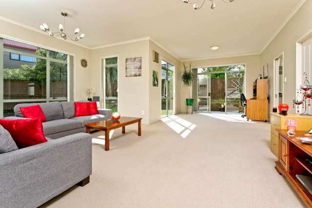 13 Glen Bay Close Pinehill_1