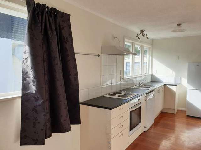 1/167 Wainuiomata Road Wainuiomata_1
