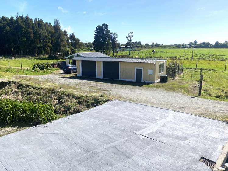 242 Utopia Road Westport_12