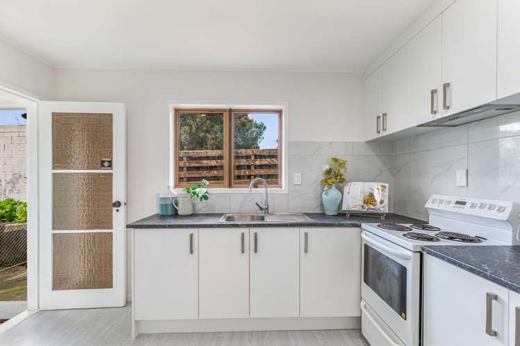 1/15 Evans Road Glen Eden_7