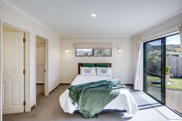 35 Beaufort Place Taradale_2