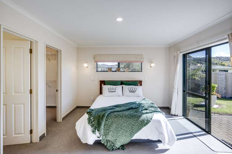 35 Beaufort Place Taradale_2