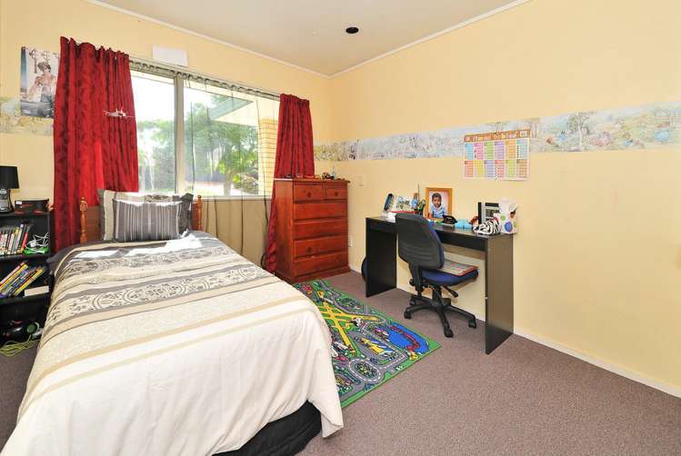 3 Gairloch Place Wattle Downs_10