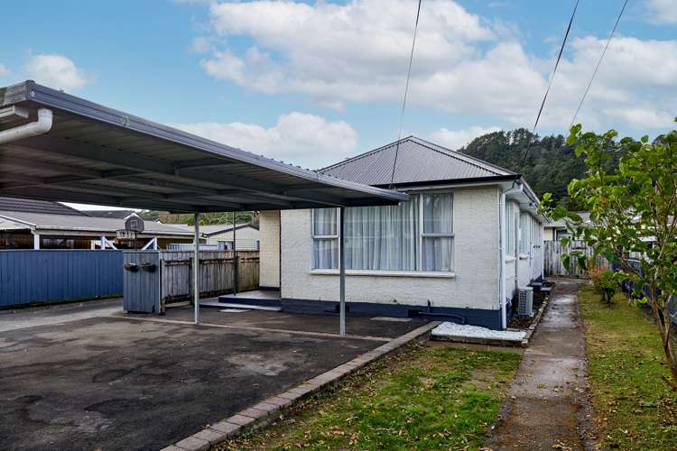 2 Johnston Grove Taita_20