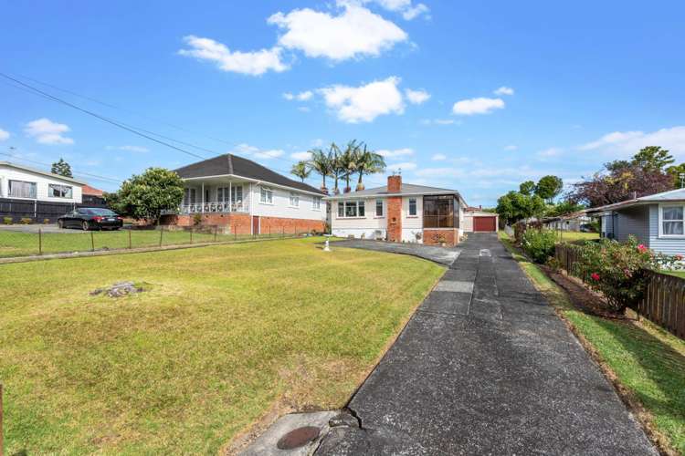 34 Kelwyn Road Kelston_0