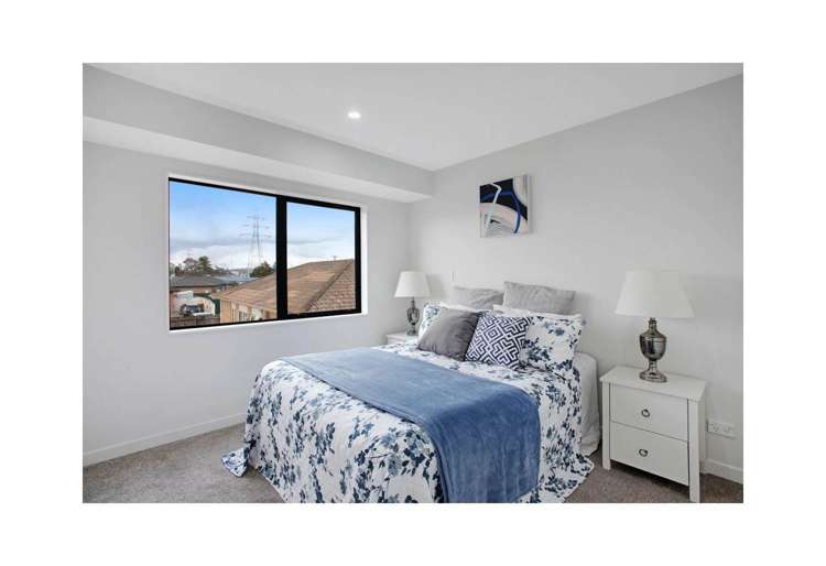 2/32 Airfield Road Takanini_3