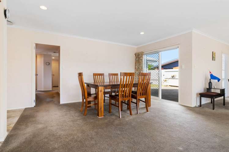 2 Sarah Place Papamoa Beach_12