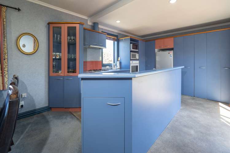 63 Racecourse Road Allenton_5