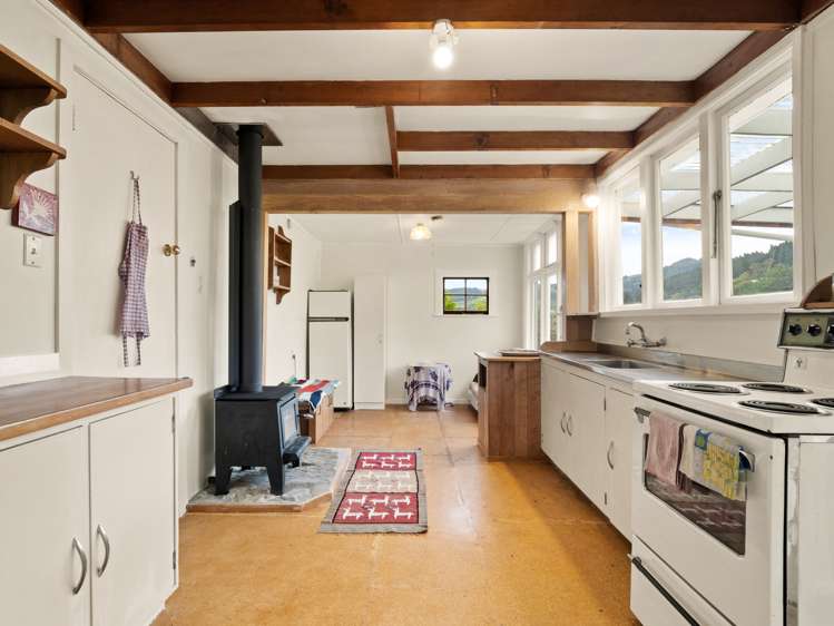 18 Mary Street Port Chalmers_4